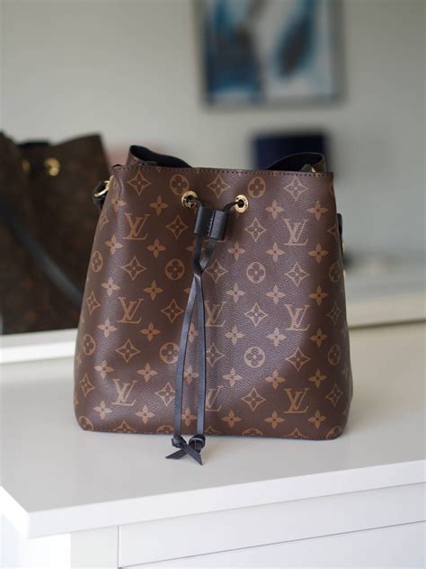 louis vuitton noe mm|Louis Vuitton neonoe black.